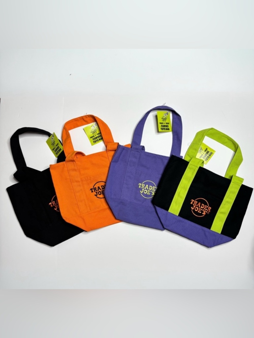 NEW!! Trader Joe’s Limited Edition Mini Canvas Tote Set (Includes 4 Bags)- NWT